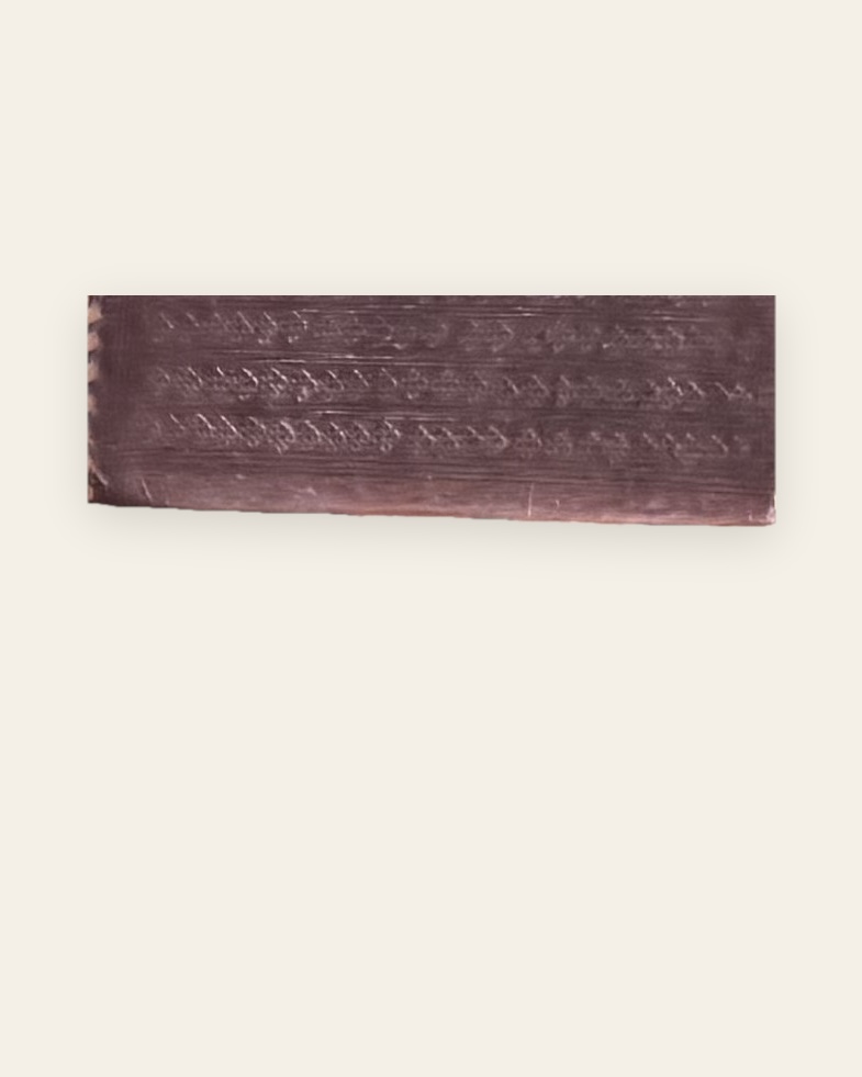Portefeuilles en cuir de différentes teintes, à rabat pressionné